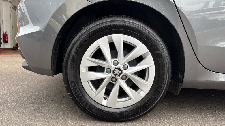 Skoda Fabia 1.0 TSI SE Edition 5dr Petrol Hatchback